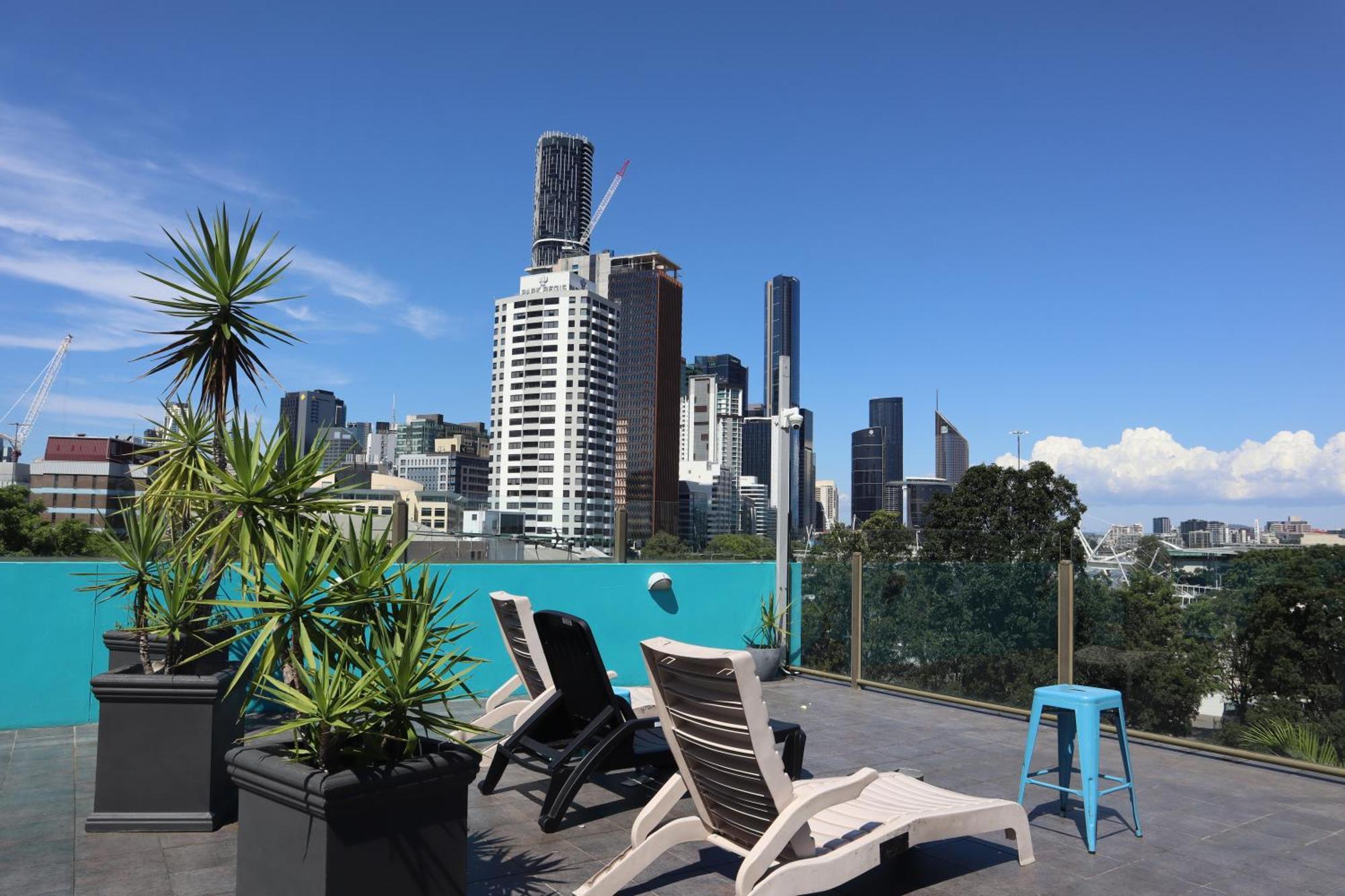 Chill Backpackers Hostel Brisbane Exterior foto